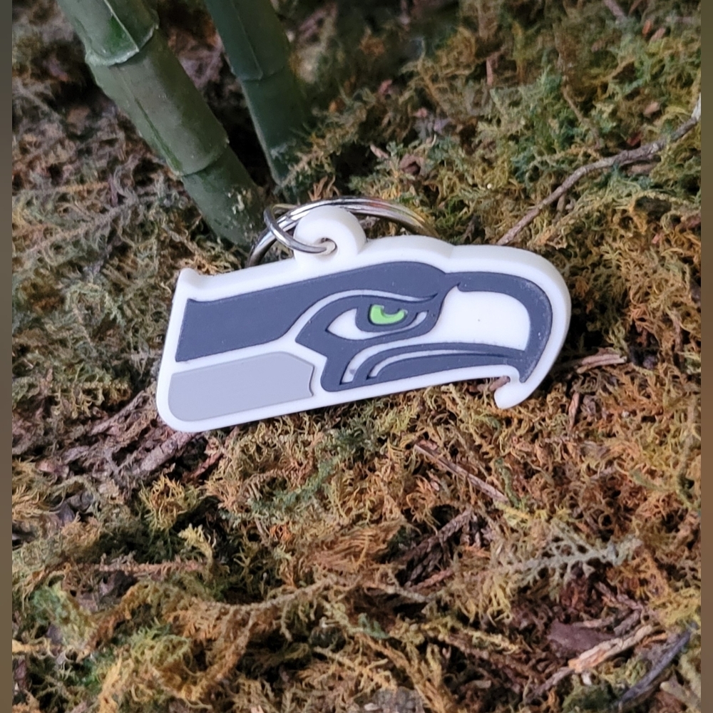 Seattle Seahawks 2" Keychain, NFL Rubber Seahawks Logo - Picture 3 of 5